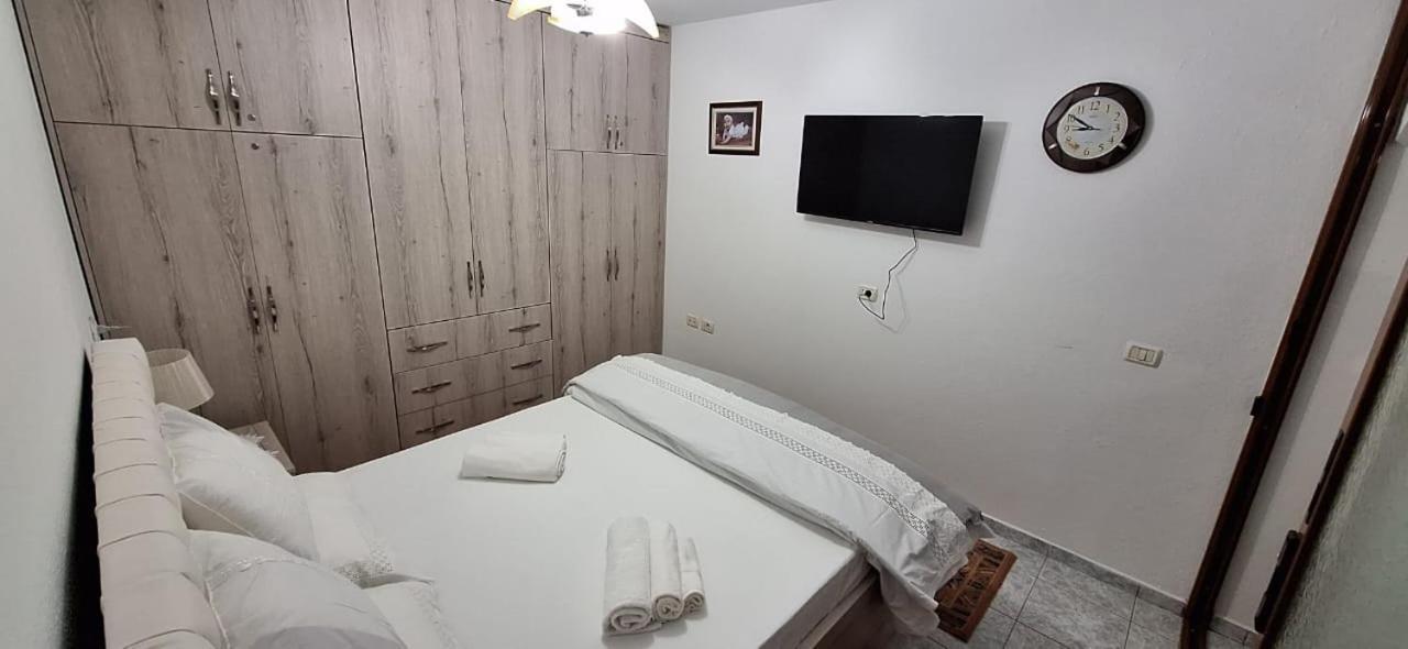 Marbi Guest House Gjirokastër Екстериор снимка
