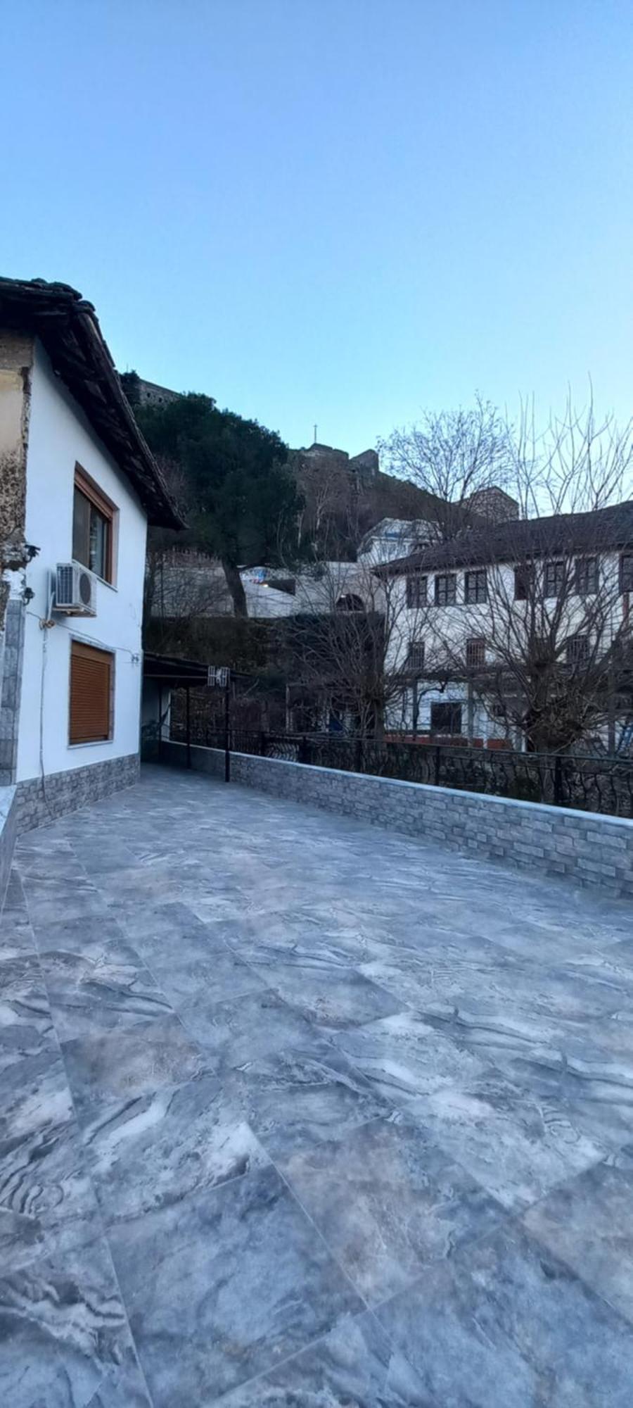 Marbi Guest House Gjirokastër Екстериор снимка