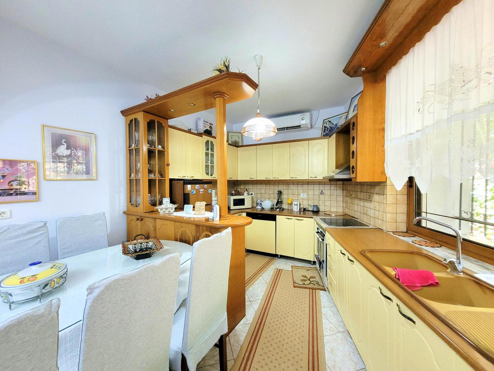 Marbi Guest House Gjirokastër Екстериор снимка